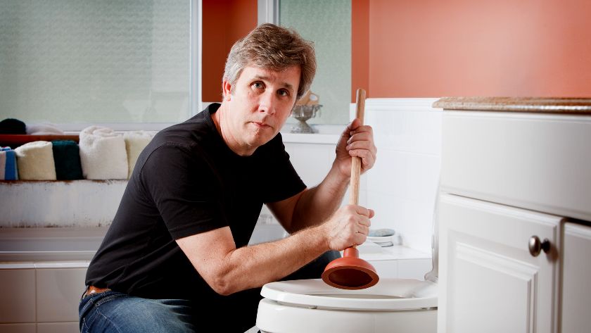 Signs You Should Replace Your Toilet
